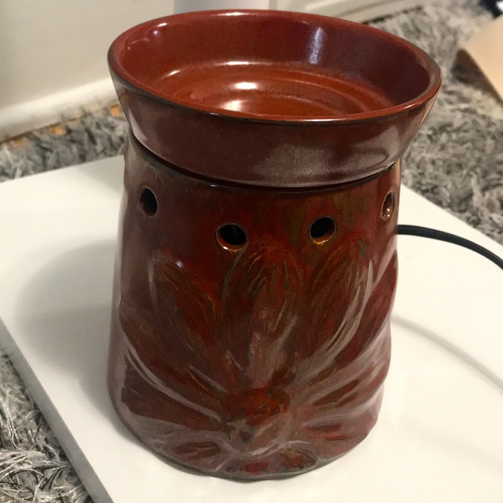 Scentsy warmer